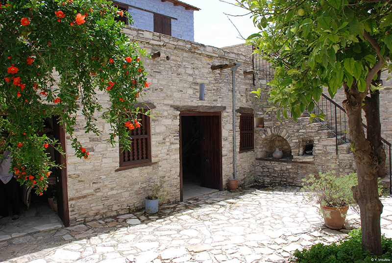 Gerichts traditionellen Steinhaus