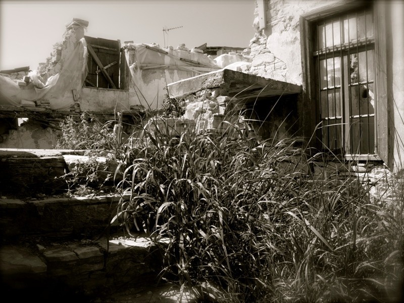 traditionnal village house ruins